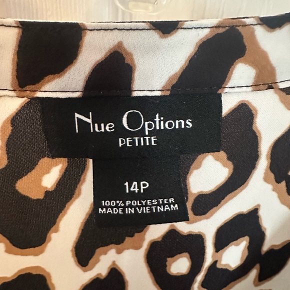 Nue Options Black and White 3/4 Sleeve Tie Front Blouse - Picture 4 of 5